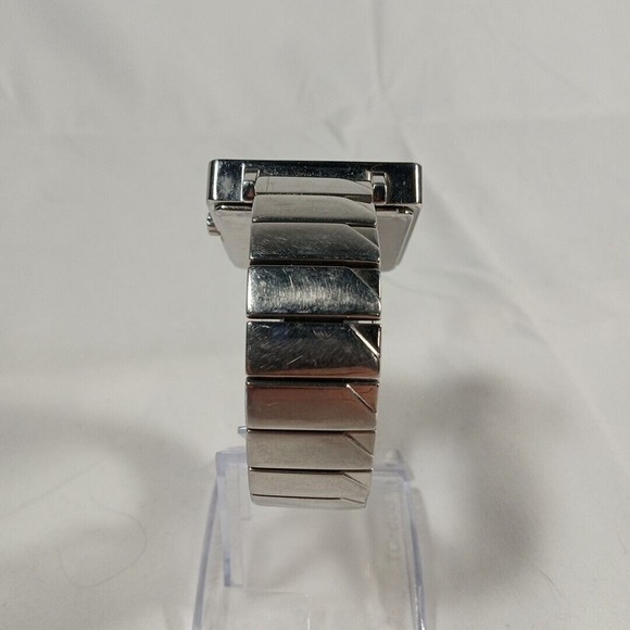 Nixon Modern Love "The Metric" Quartz Analog Women's Watch B&W - New Battery - Picture 3 of 10